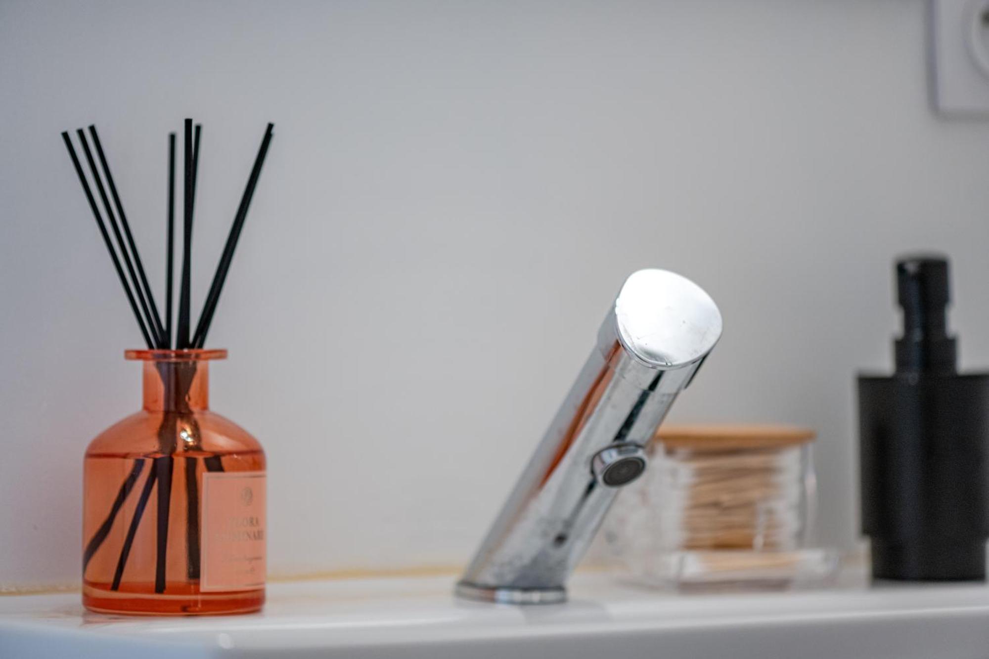Chic Family - Neuf & Moderne - Parking Wifi Centre Ville Gare Tgv - Confort Ideal Famille - Offre Speciale Perpignan Ngoại thất bức ảnh